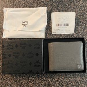 MCM MENS WALLET
